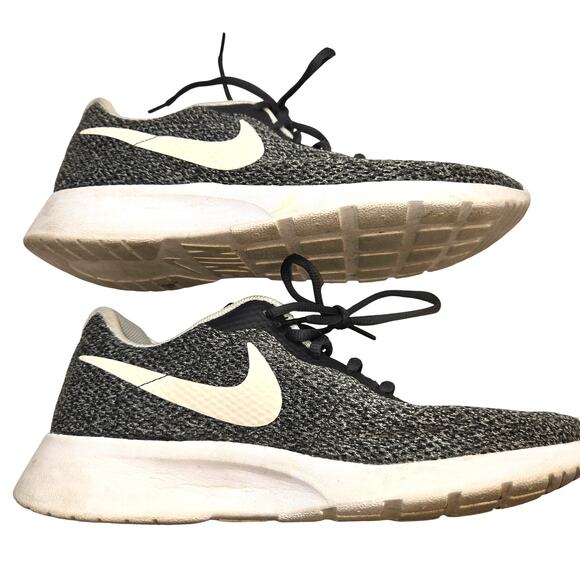 Nike 11 Tangun Running Women's Tennis Shoe Low Top Black Athletic Sneaker - Picture 4 of 7